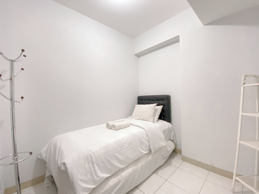 The Elevated Abode 2Br At Mekarwangi Square Cibaduyut Apartment