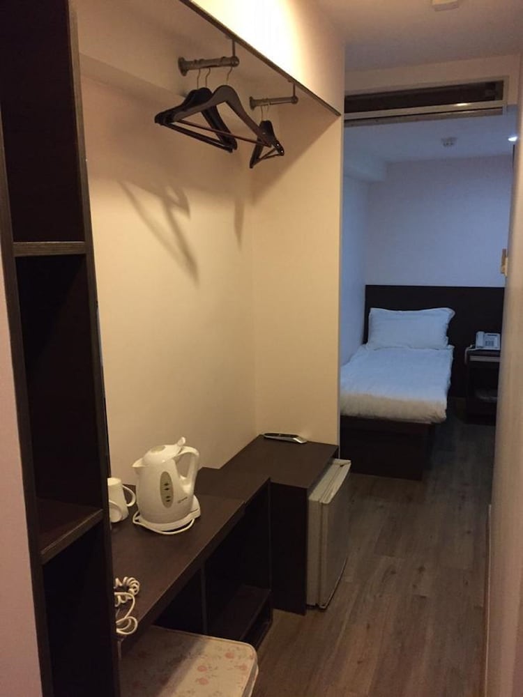 Metroplace Olympic Hotel