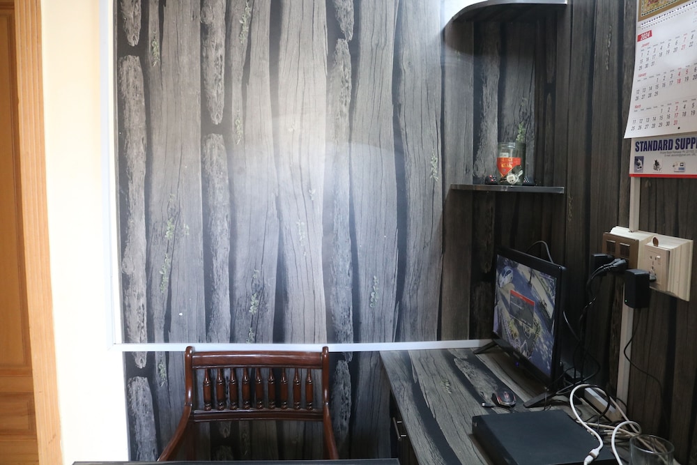 Lavish Guest House G-8 view 2