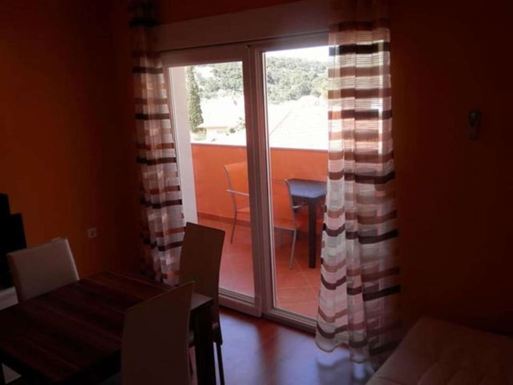 Apartments St Rialto - One Bedroom Apartment With Balcony and Sea View view 5
