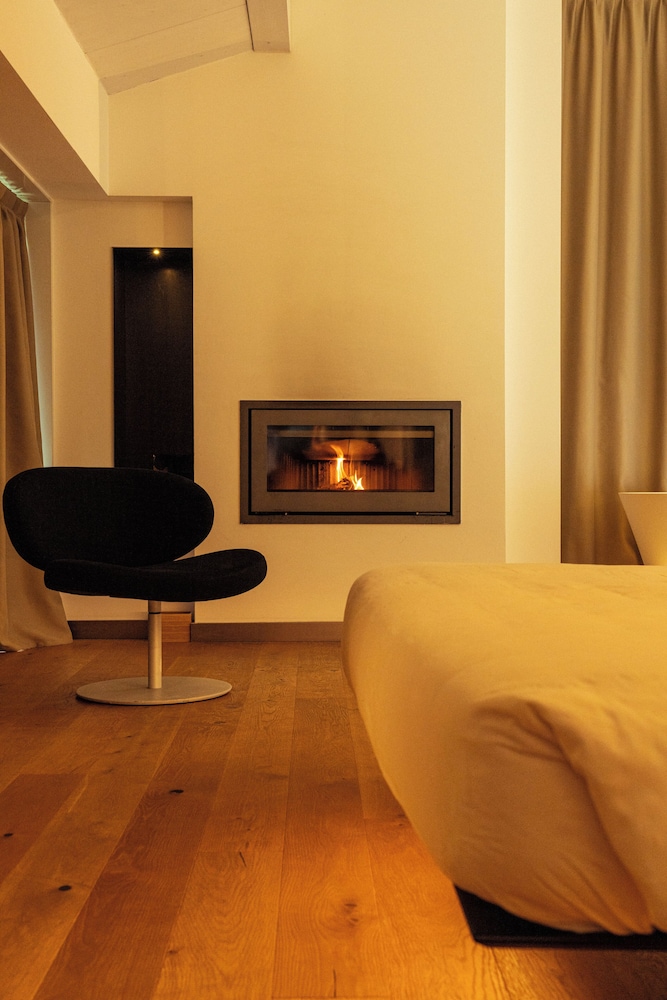 LA FORESTALE Luxury Ecolodge