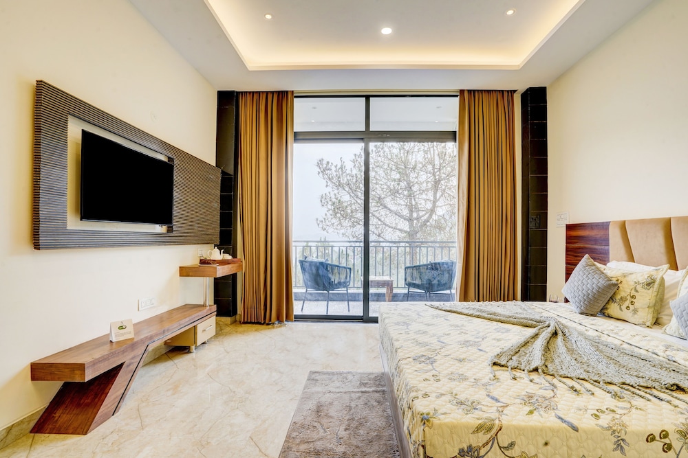 Alaya Stays Serene Woods Hotel Near Mall Road