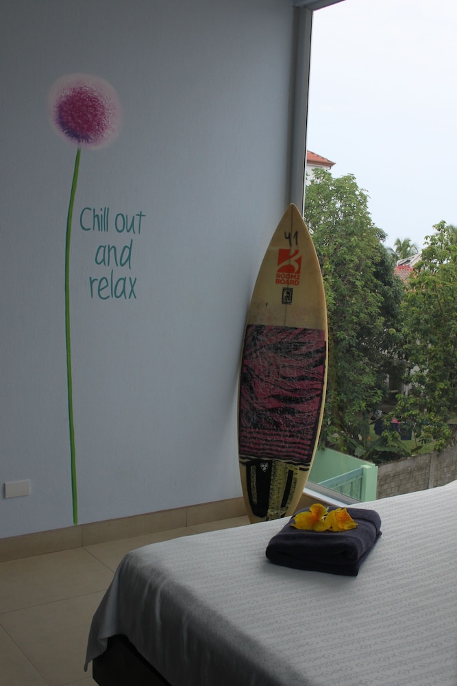 Room2Board Hostel and Surf School