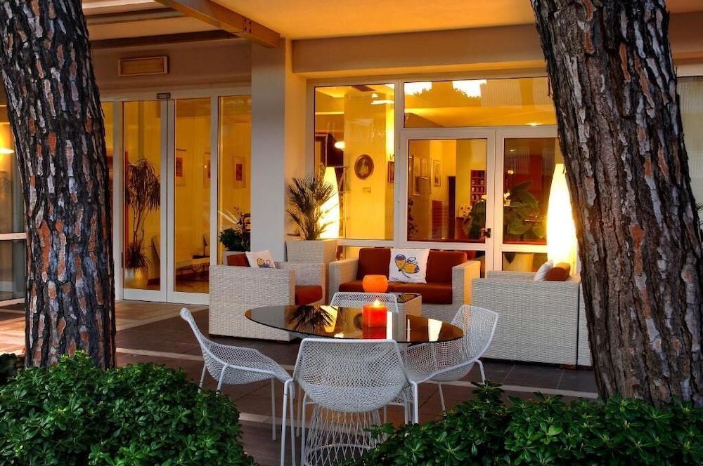 Hotel Eros Residence