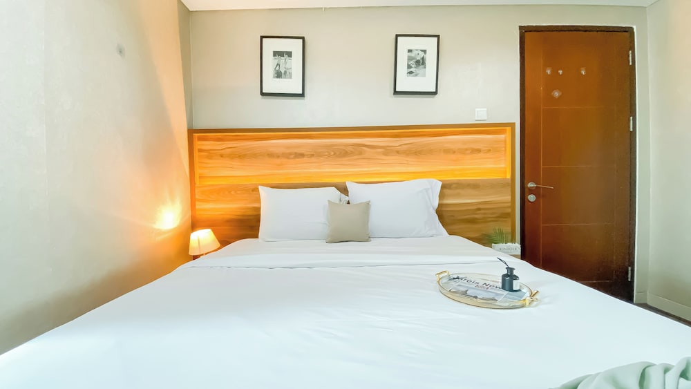 Wonderful And Homey 2Br Apartment At Springhill Terrace Residence
