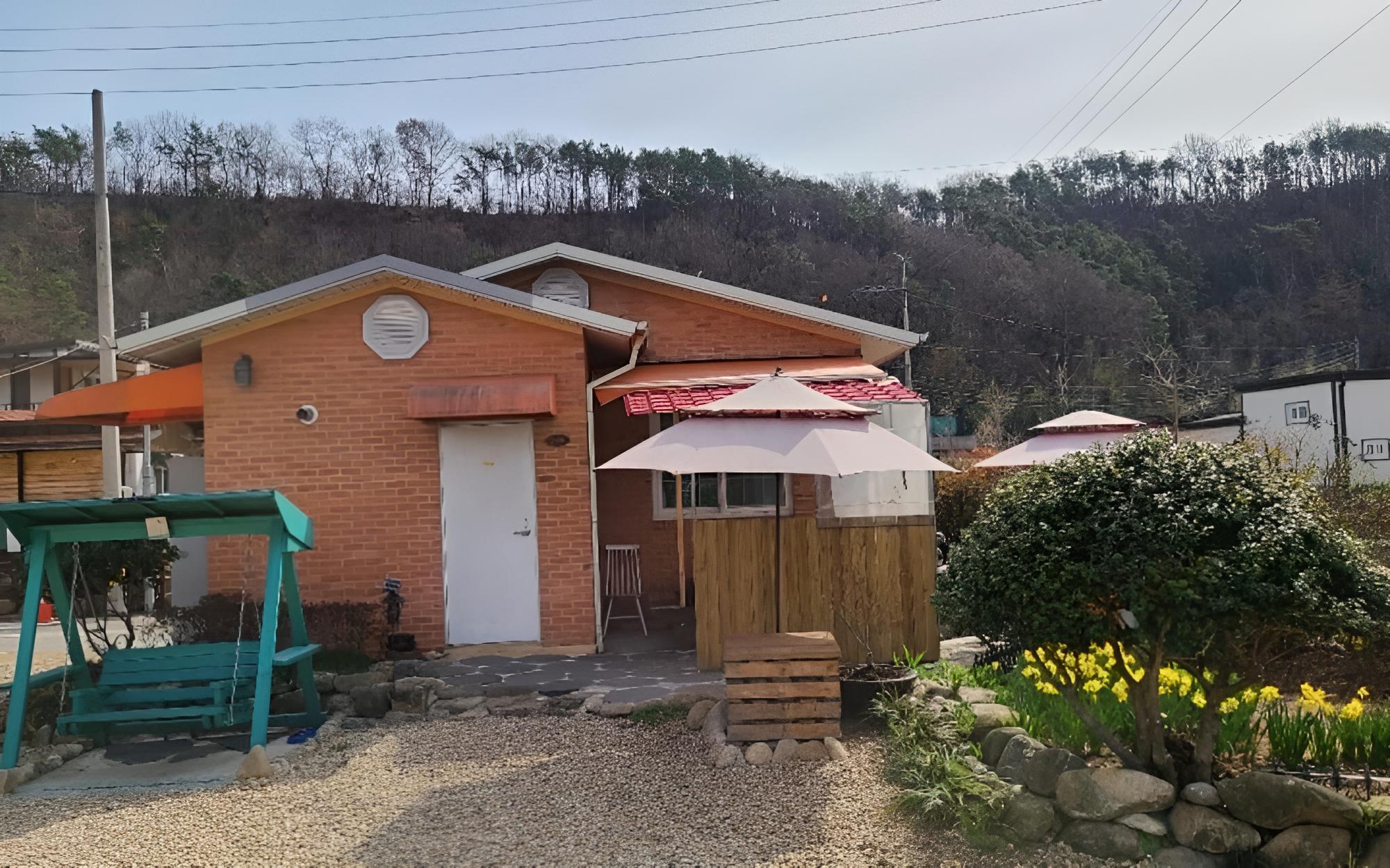Photo 15