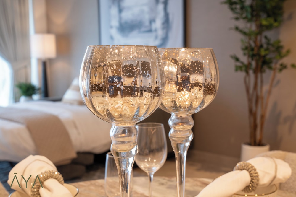 Downtown Luxe 1BR Vibes at Grande
