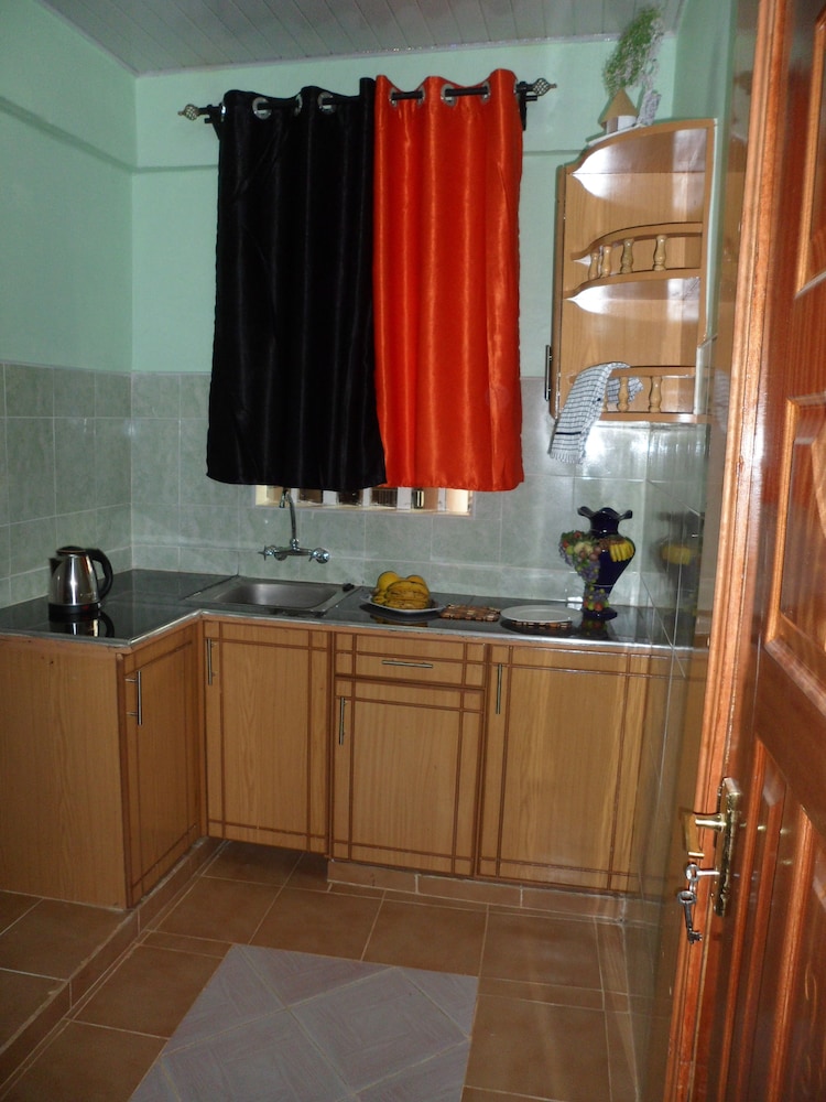 Kuniville Guest House