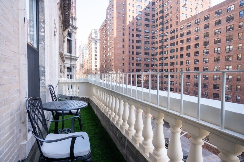 317 UES Apartments