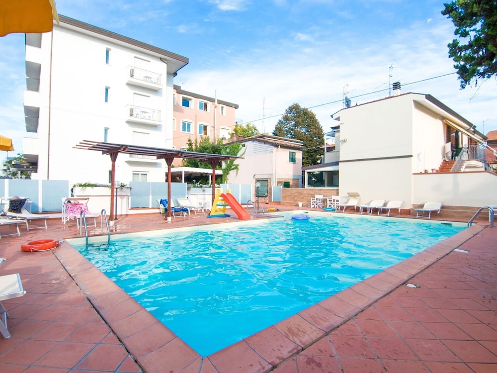 Residence With Swimming Pool Nearby the sea photo 3