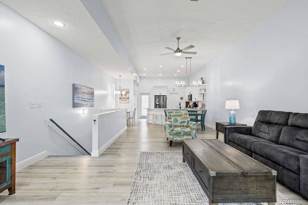 Sago by the Sea: 2-bed, 2.5-bath Retreat Steps From the Beach, Sleeps 7!