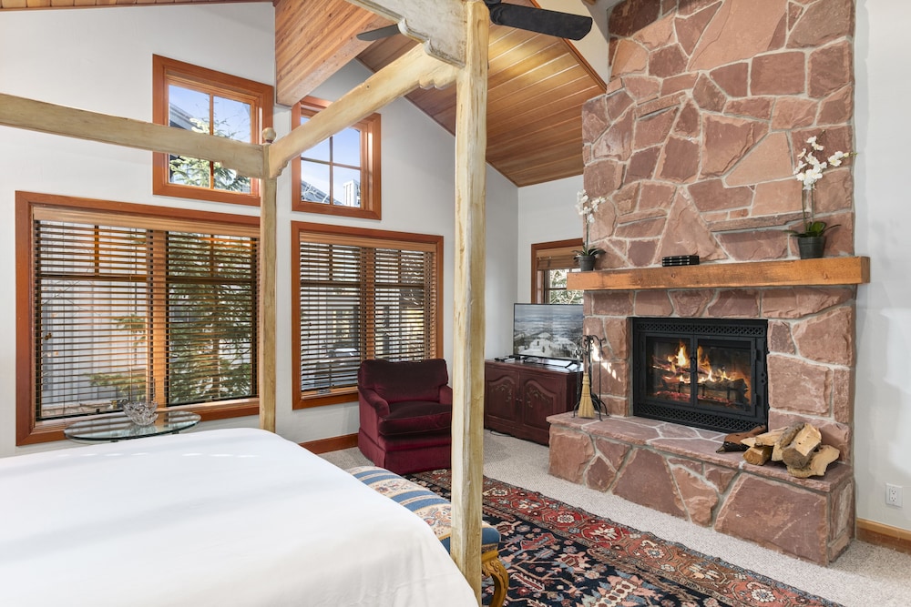 Stag Lodge At Deer Valley Resort - 4 Bed - Spa #37 4 Bedroom Condo