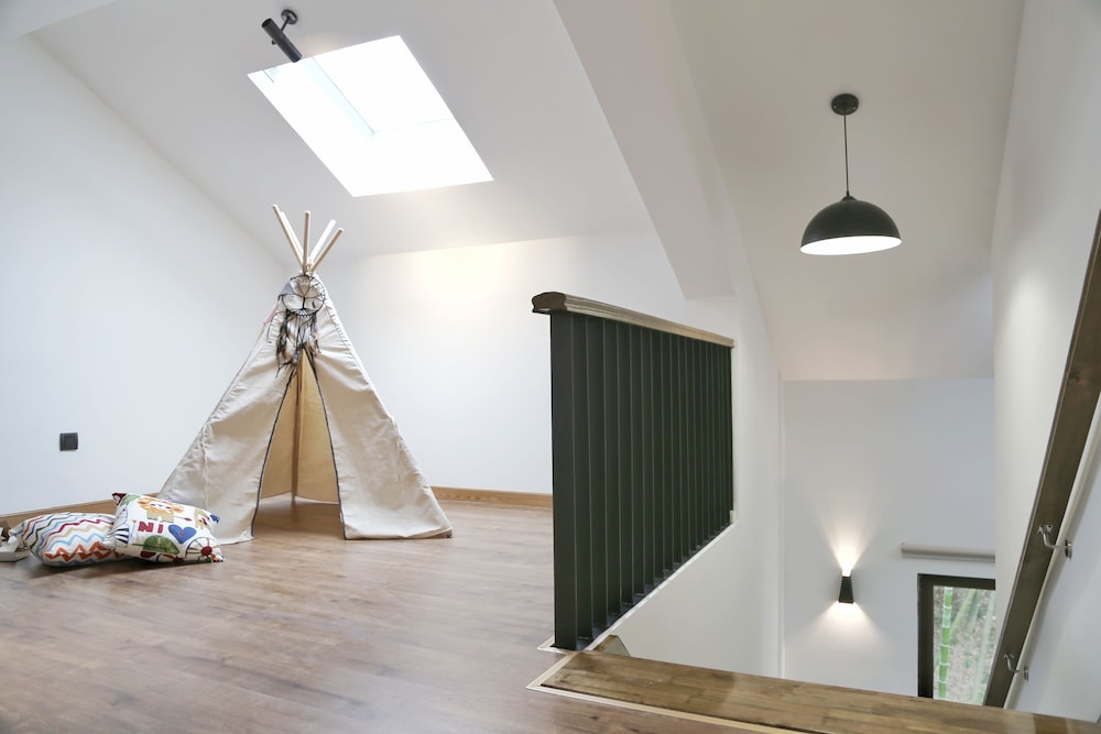 GoNative Boutique House Bamboo Whisper