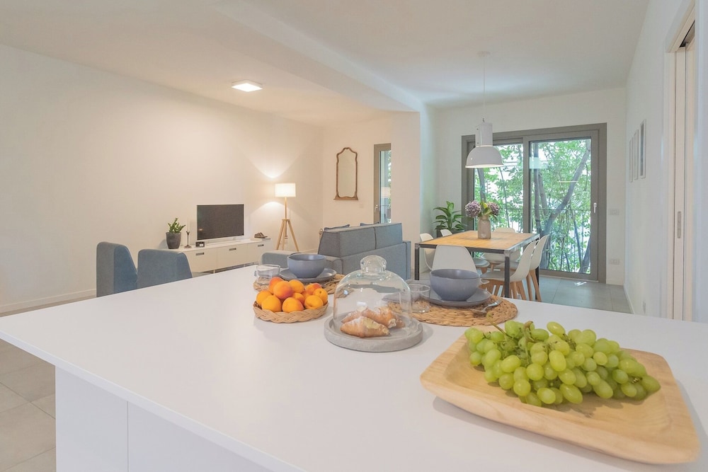Salvia & Ginepro Apartments by Rent all Como