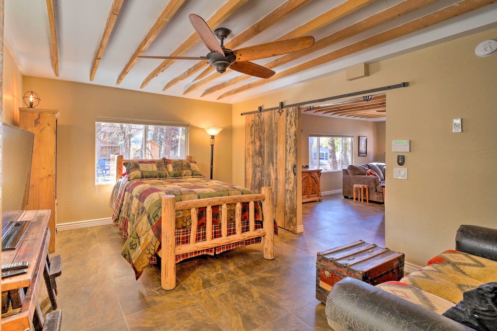 Payson Vacations - Cozy Cabin Retreat w/ Patio  Fenced Yard - Property Image 2