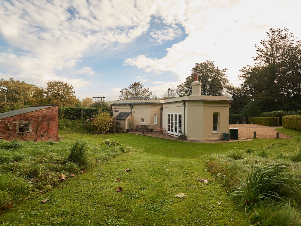 Photo 33