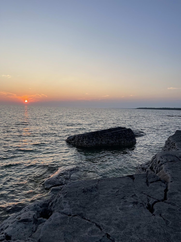 On the Rocks - the Perfect Family Getaway