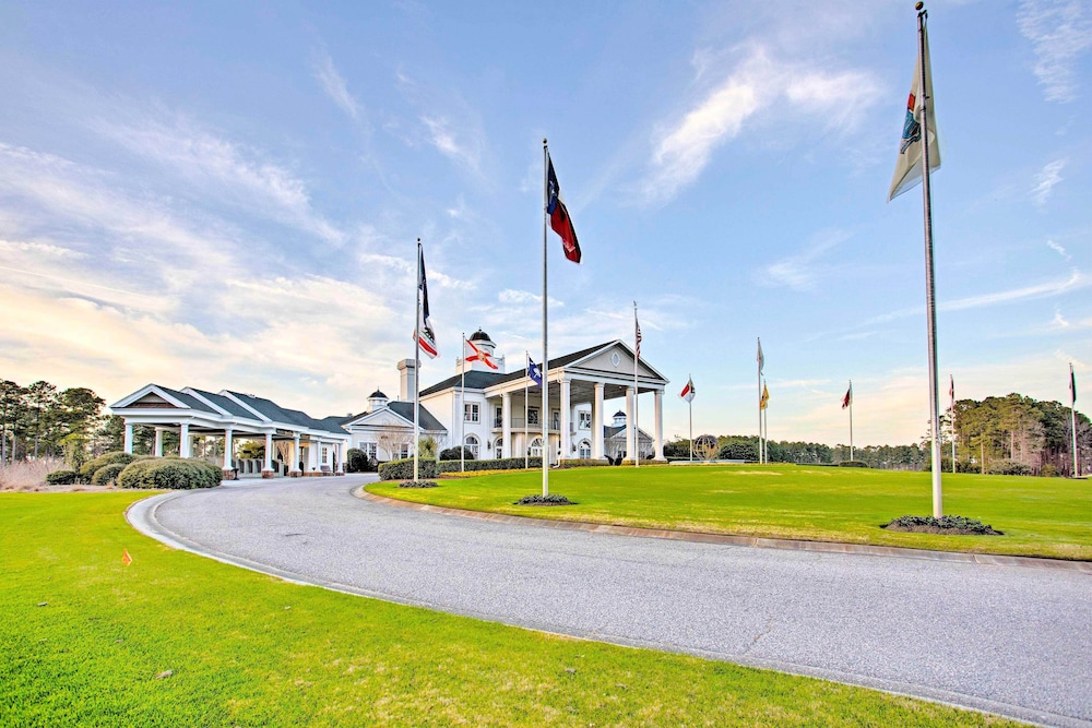 Tee Off & Unwind By Pool: Myrtle Beach Condo