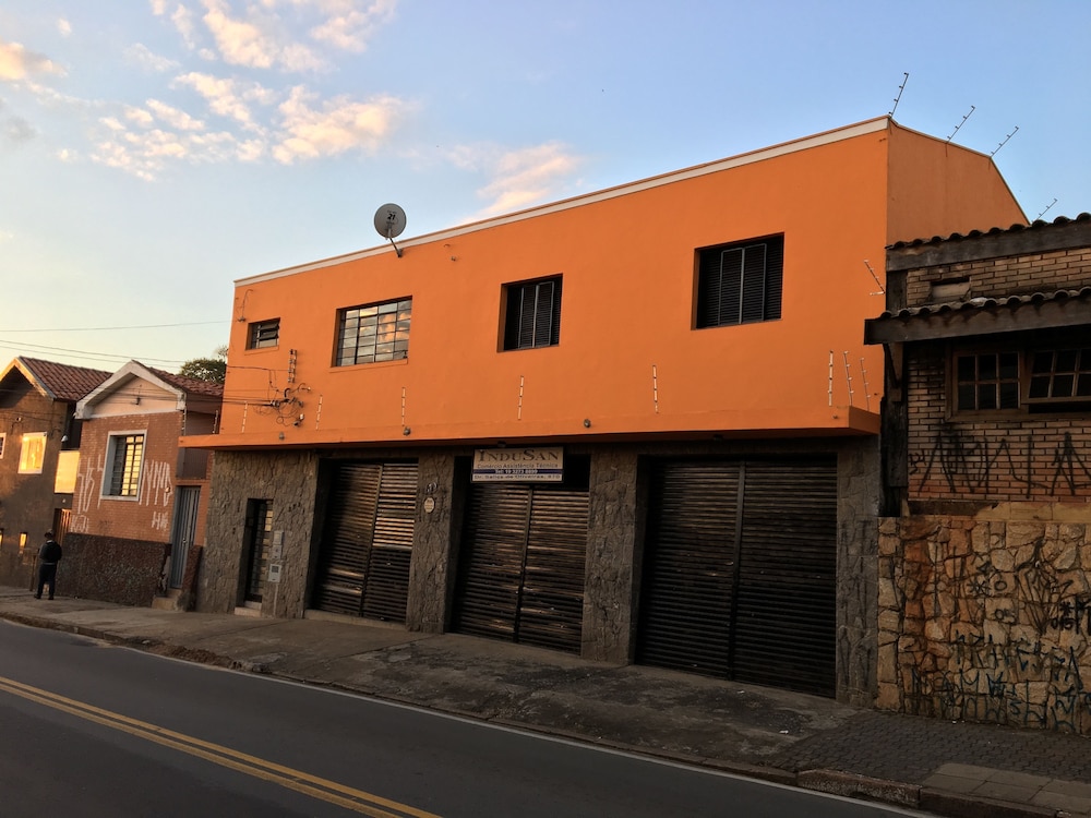 Hotel Hostel Central Brasil - Image 1