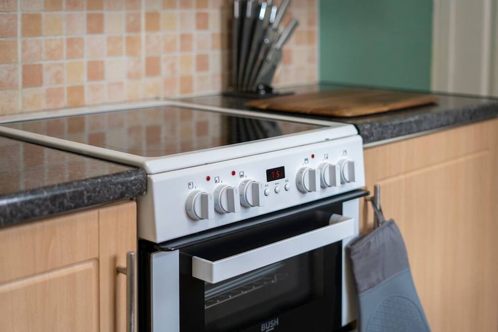 Gateshead-sleeps 6-free Parking