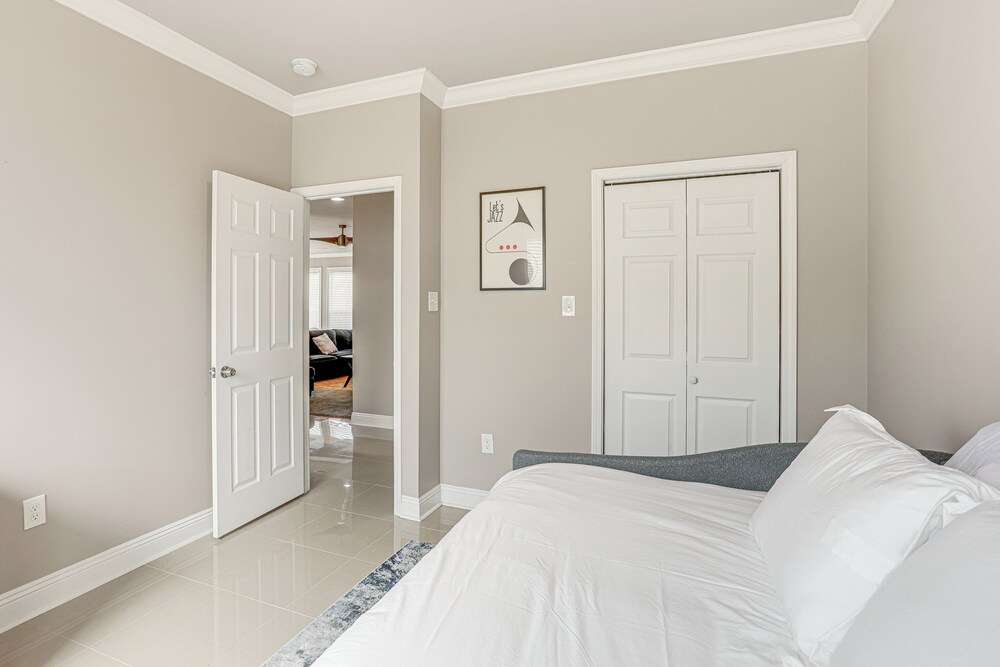 Arabi Home w/ Deck: 7 Mi to Downtown New Orleans!