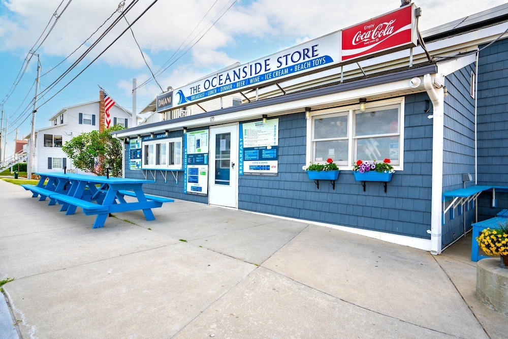 Just Beachy + Shore Delight 2 Cozy Studios