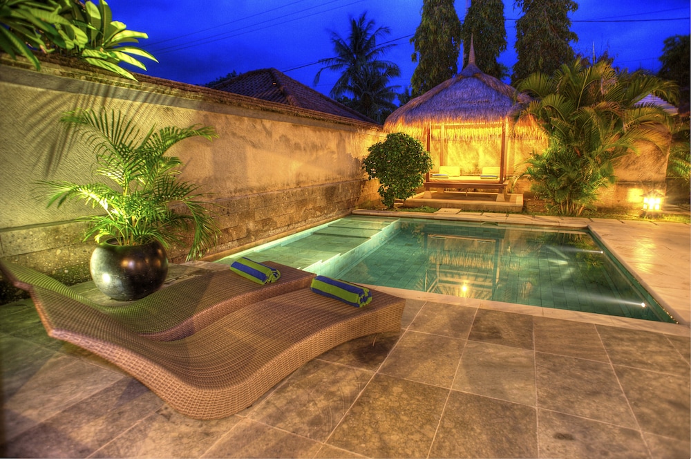 Gili Villas