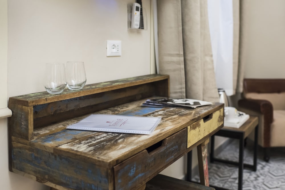 B&B Tohouse Deluxe