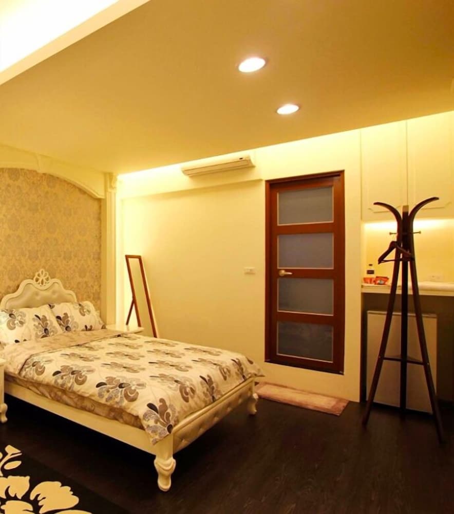 Chu Dream House