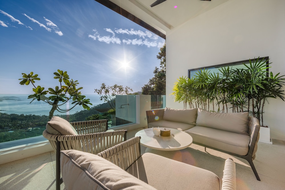 SOMA 4 Bedrooms SEAVIEW Pool Villa