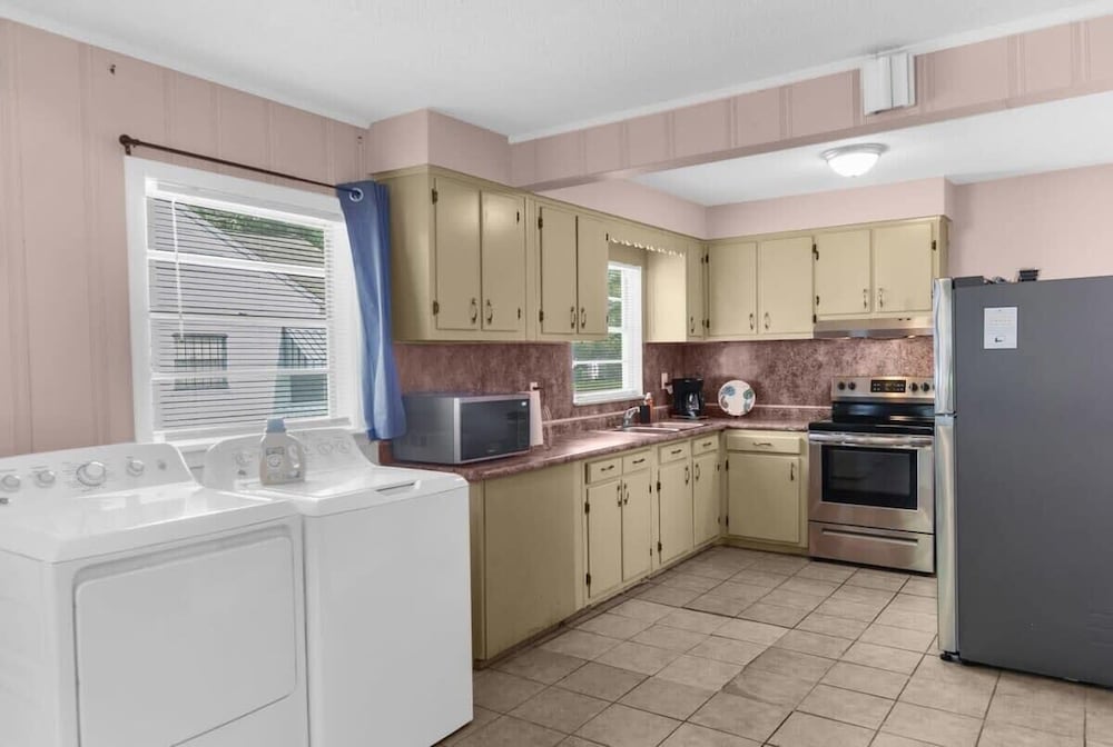 57th Blushing Bungalow