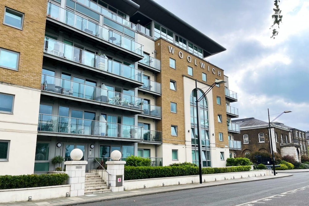 The River Thames Hideout - Modern 1bdr Flat