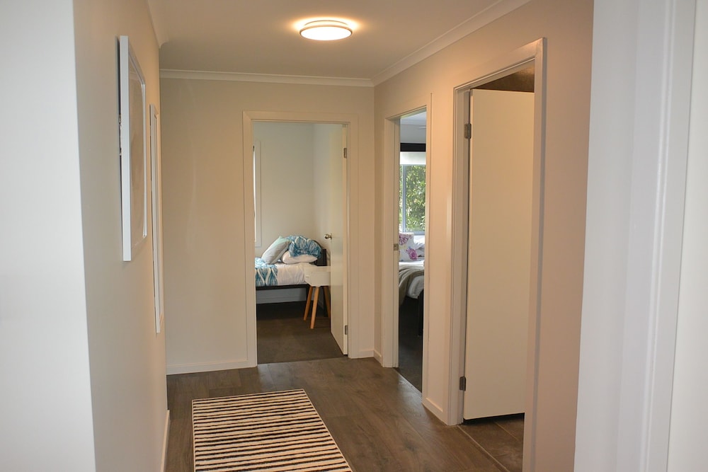 Dungowan Waterfront Apartments