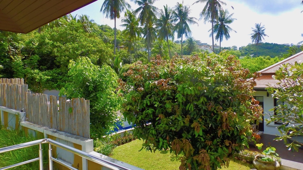 3 Bedroom Private Pool Villa Flora