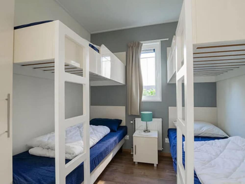 Well-kept Chalet on the Water view 5