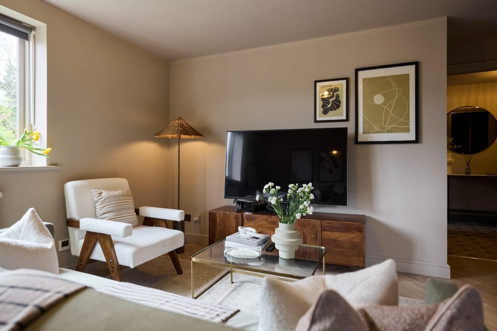 The Twickenham Wonder - Lovely 1bdr Flat With Parking view 4