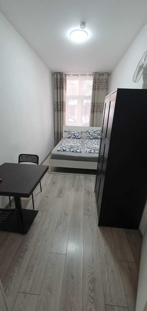 Spacious 5BR Apt 6 to Min Enkplatz