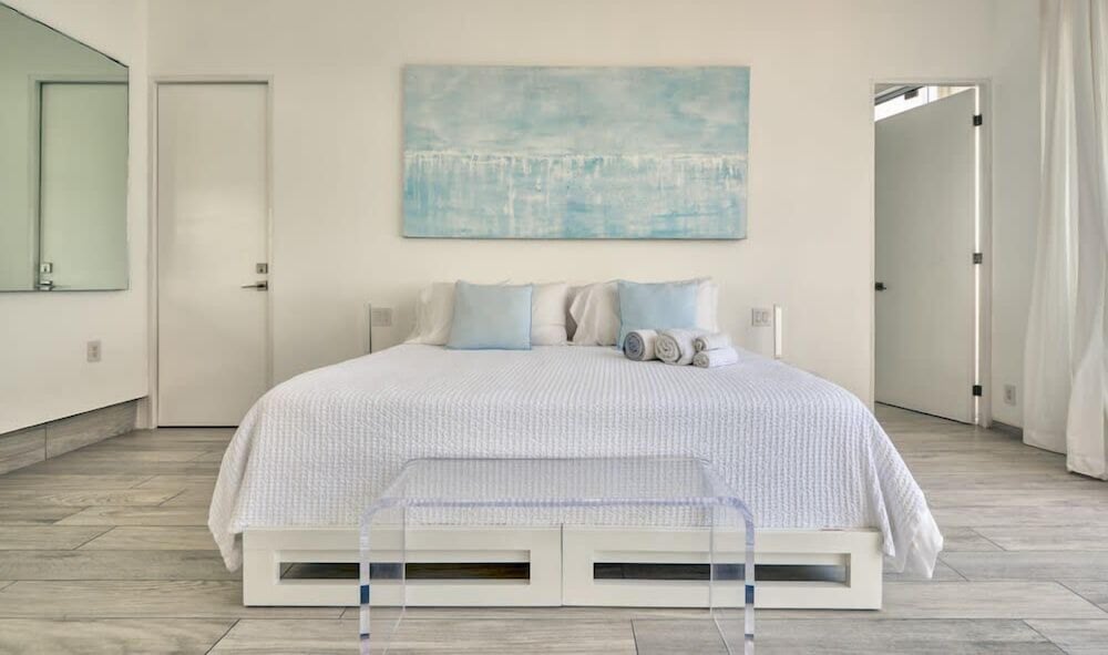 Luxury 1BR APT - Beach View - Jacuzzi - King Bed