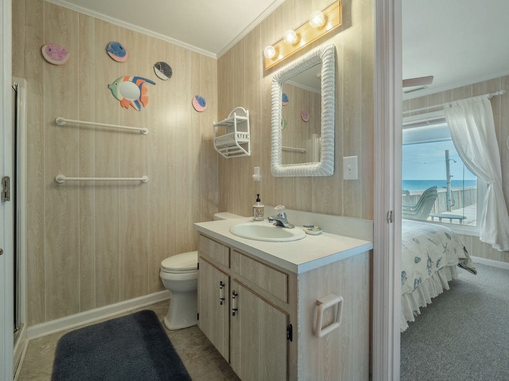Loony Dunes by Topsail Realty