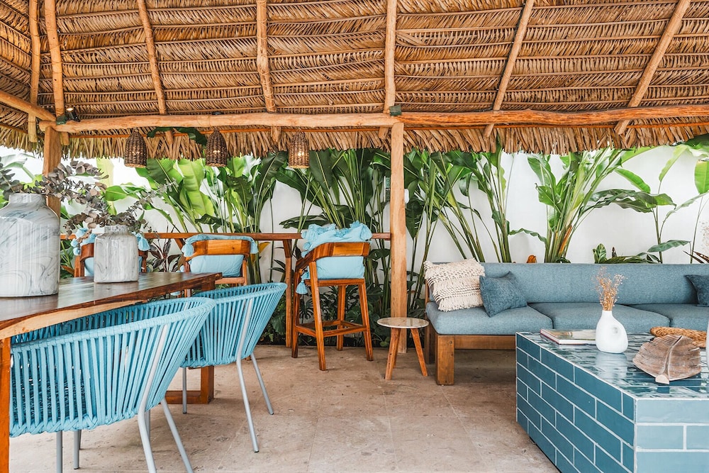 Casa Latino