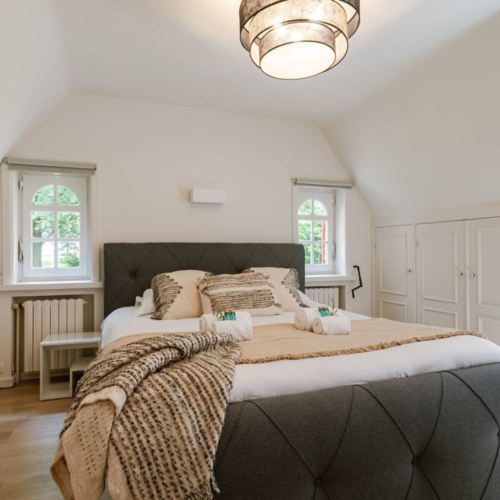 Authentic Villa Amore Located Near Bruges
