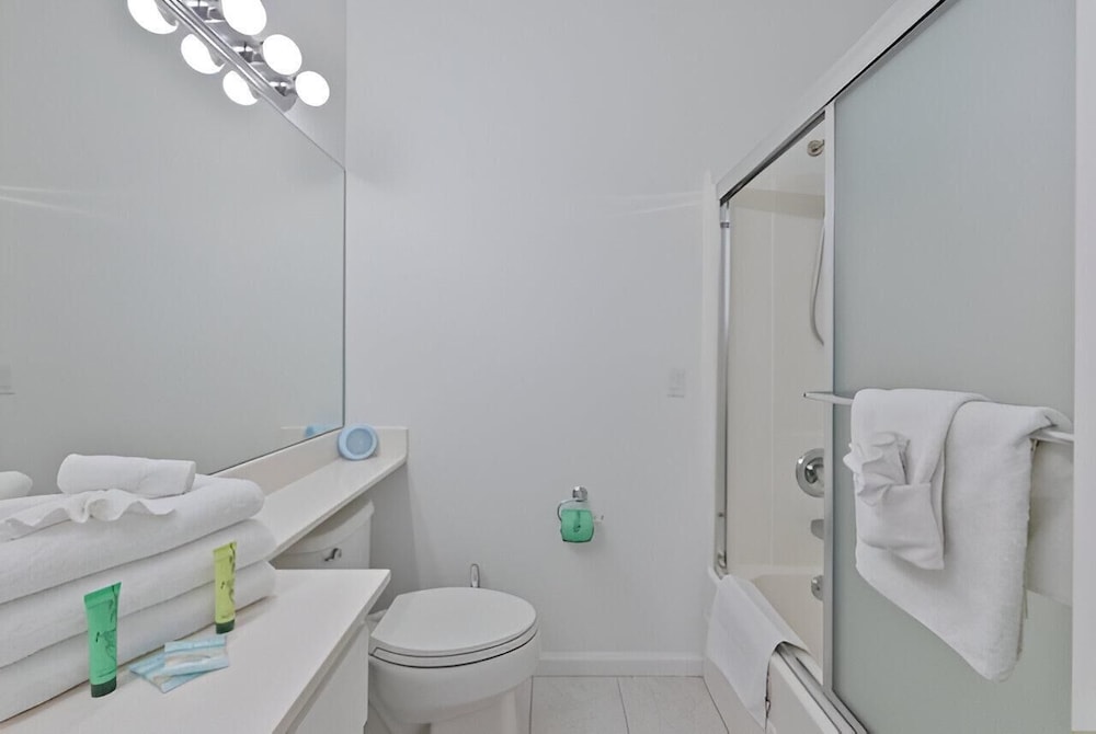 Gulfs Edge Townhome #7- Sun-kissed Memories