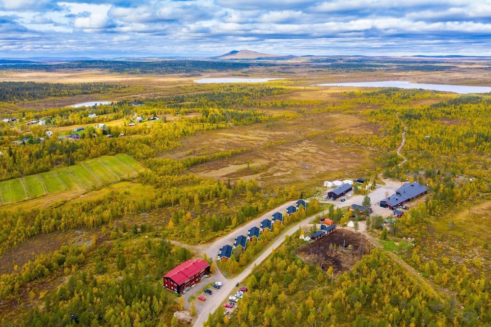 Aurora Mountain Lodge