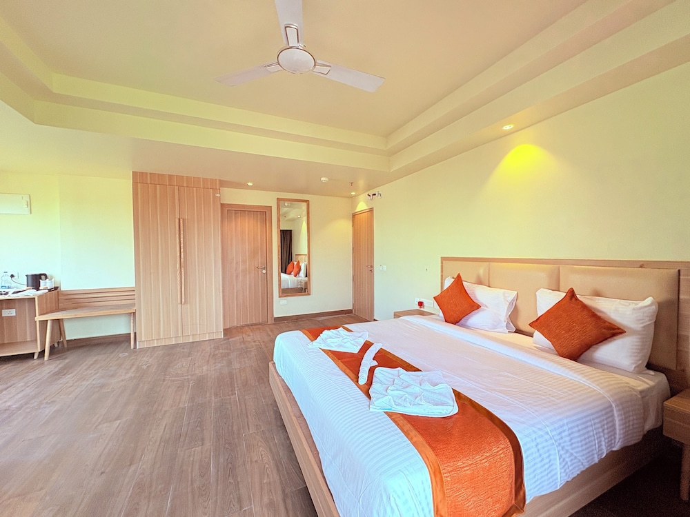 Golden Wave Premium Puri