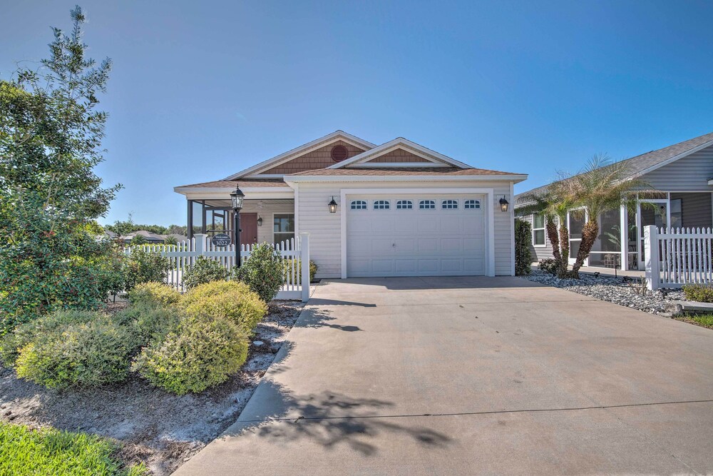 The Villages Retreat w/ Lanai & Lake Views! view 4