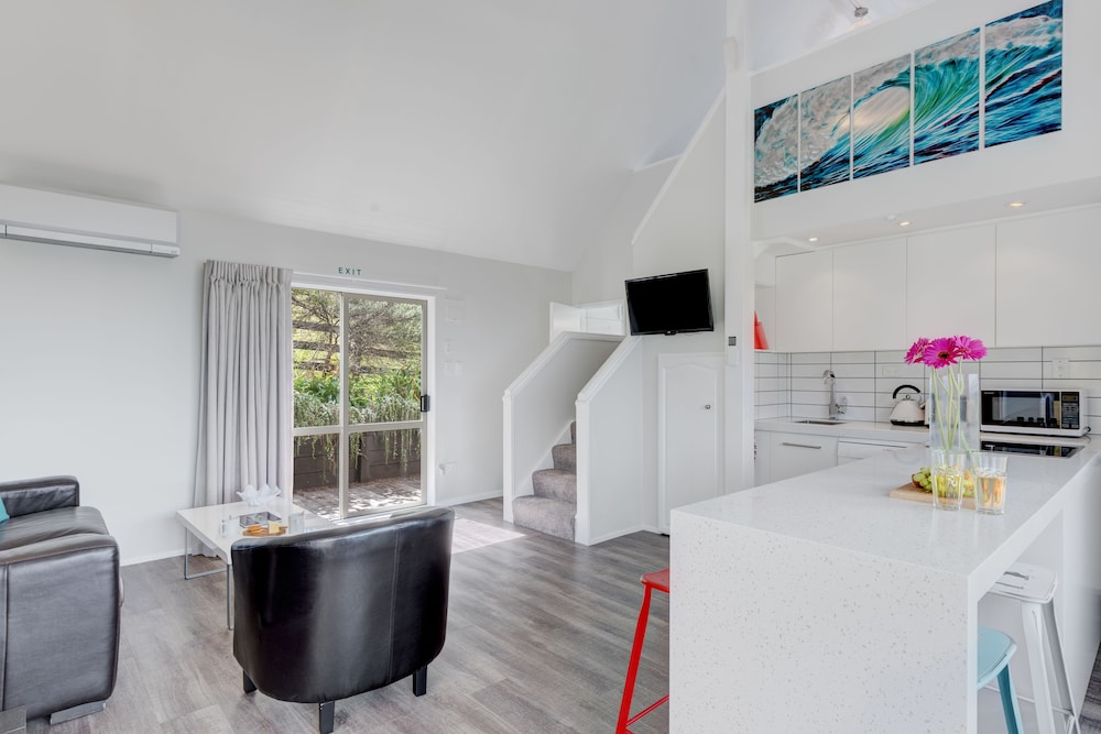 Woodside Bay Cottage