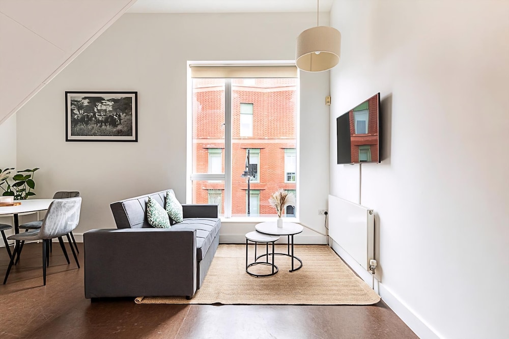 Cosy Camden Retreat Near Markets & Tube