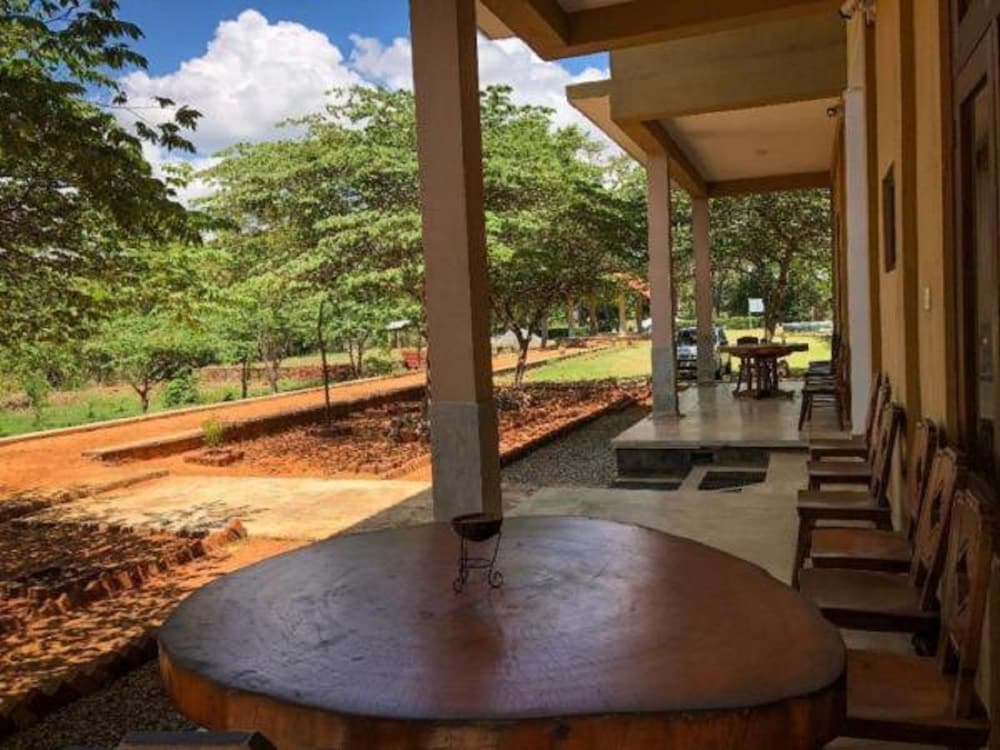 Castle Rock Sigiriya