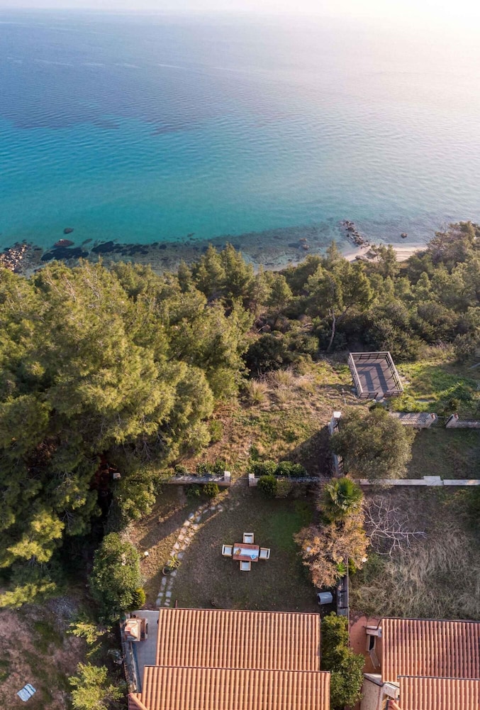 Zennova 18 Villa Sea-cret view 5
