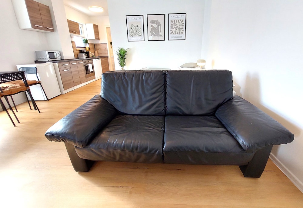 Airport Messe Apartments